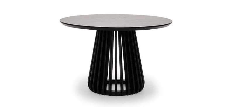 Vinicus Round Dining Table